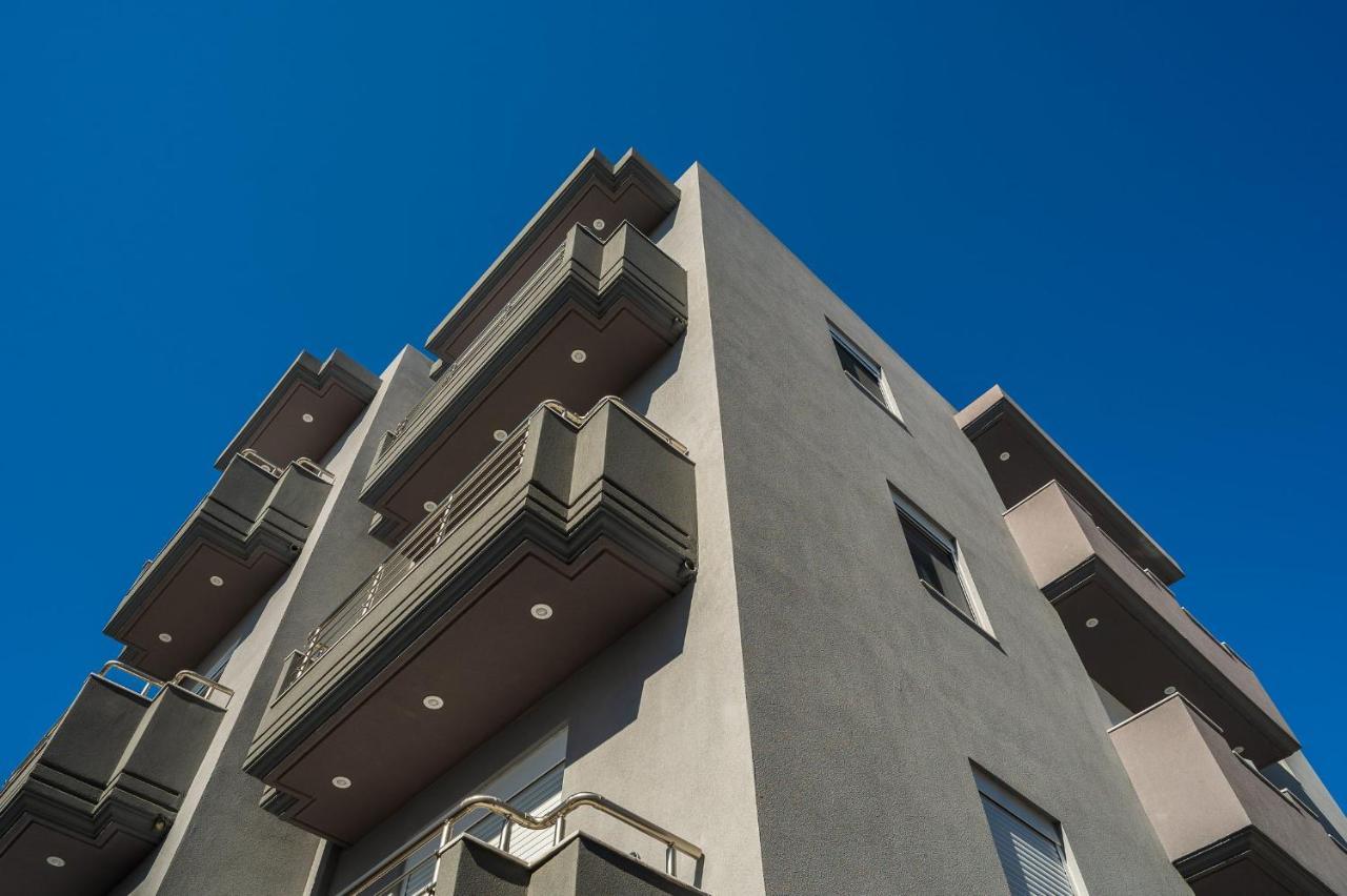 Amersa Luxury Apartments Candia Esterno foto