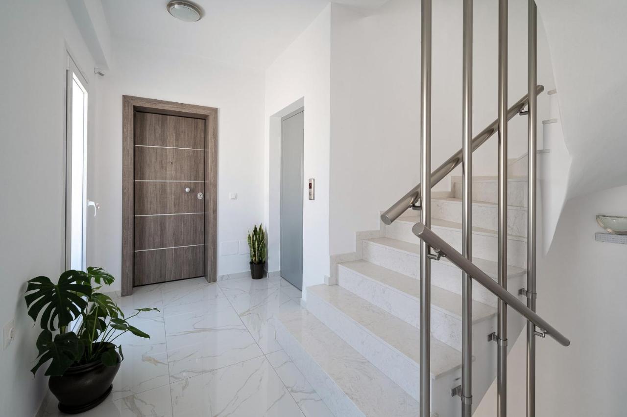 Amersa Luxury Apartments Candia Esterno foto